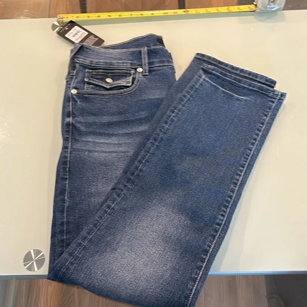 True Religion NWT jeans 32 GENO an flap slim dark blue wash faded very stretchy